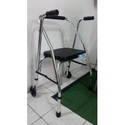 Andador con asiento y ruedas